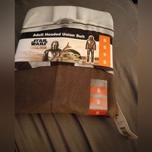 Disney Starwars Mandalorian adult unisex Hooded union suit Nwt size small